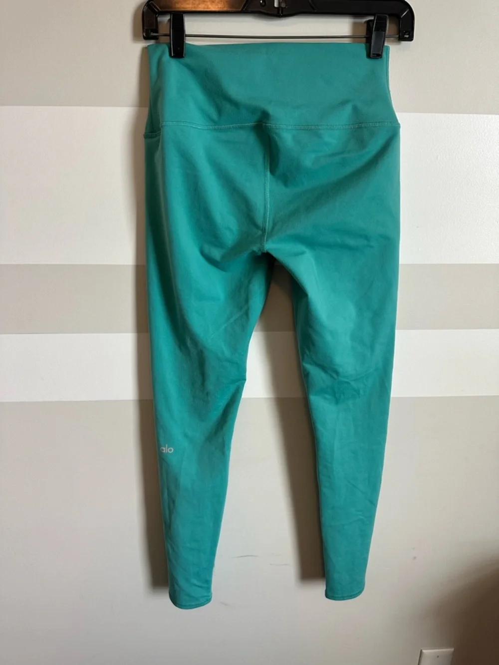 ALO Yoga teal Leggings - Picture 3 of 5